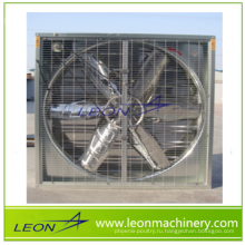 Вытяжной вентилятор с отбойным молотком серии LEON для птицефабрики